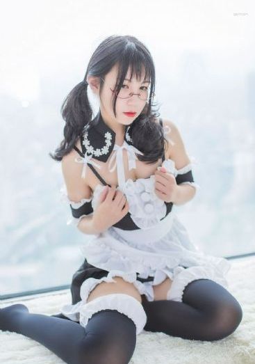 亚洲图色在线_完整无删减版
