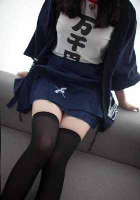 免费黄色片三级小毛片免费_720电影完整版