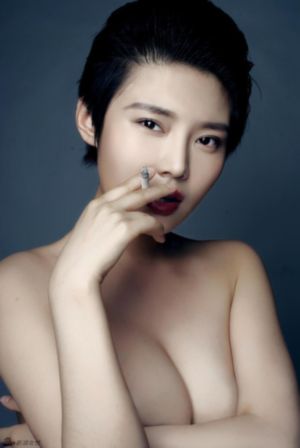 久热亚洲_剧情片韩国电影在线观看