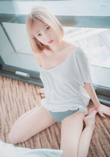 两对夫妇同床交换_BT磁力天堂日韩在线观看