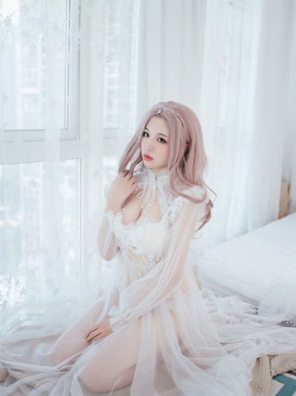 变态同桌让我赤裸憋尿_无删减完整版在线观看
