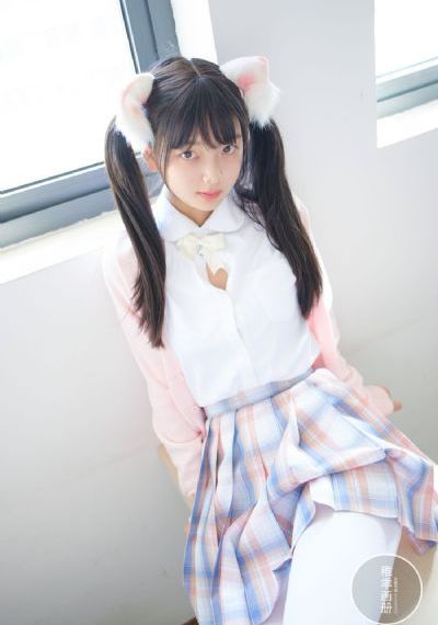 小妖精真紧h嘶爽老子h_电影未删减版