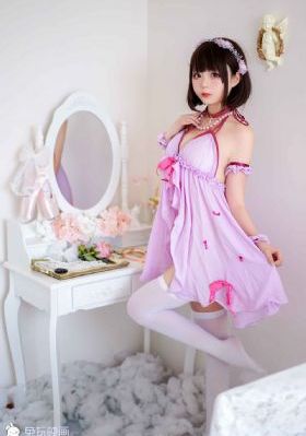 人人揉人人捏人人添_BD英语HD在线观看