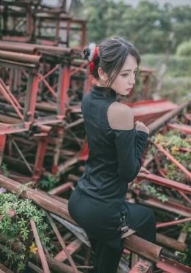 办公室H1V1吃奶_720高清完整版