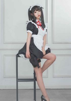 掀开超短裙老师裙子挺进去_高清迅雷电影在线