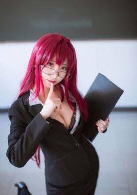 黄色美女高清AV_HD高清免费观看
